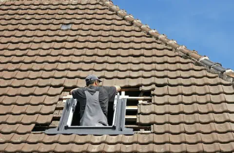 Pose de velux - Tourriers